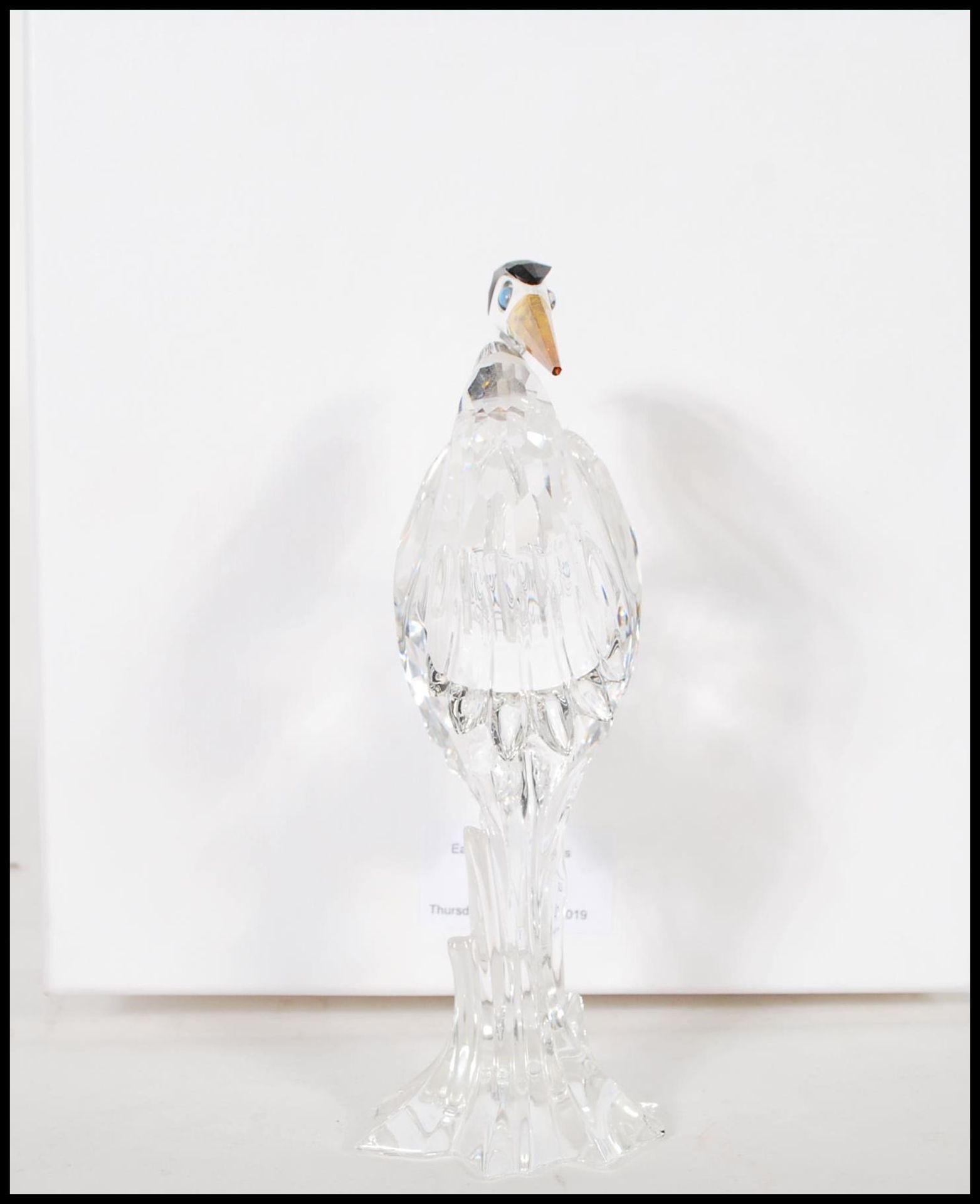 Swarovski - Silver Crystal - a cut glass crystal figurine of a Heron / crane raised on a - Bild 2 aus 5