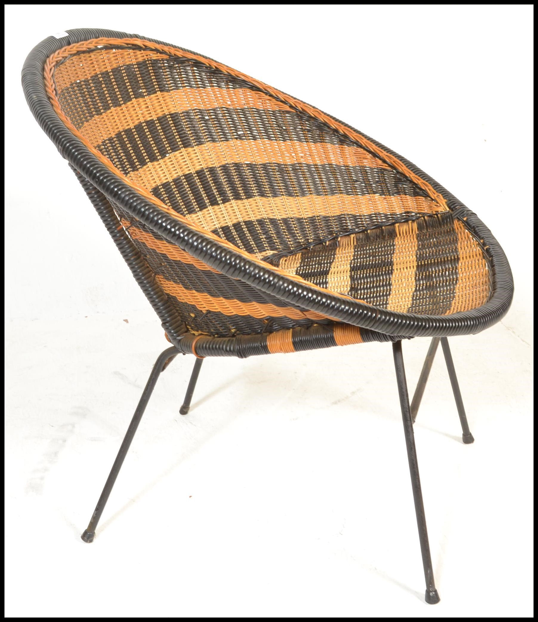 A mid century, circa 1950's satellite chair raised on tubular metal frame with two tone weave bucket - Image 3 of 5
