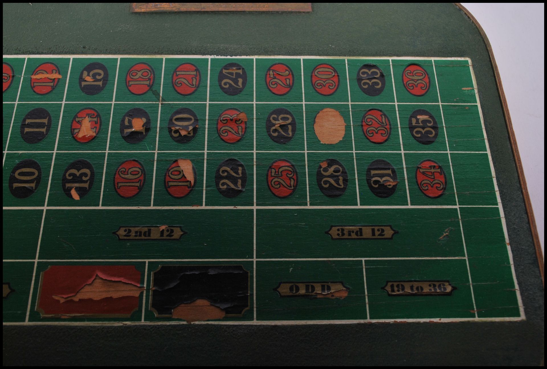 A vintage 1960's casino miniature roulette table h - Bild 5 aus 6
