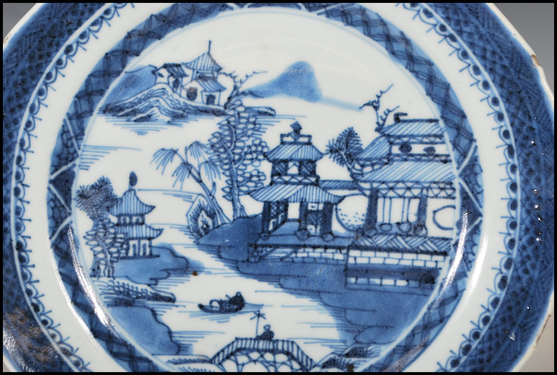 A Chinese 19th Century Canton blue and white mallet vase having a cylindrical body with a tapering - Image 10 of 19