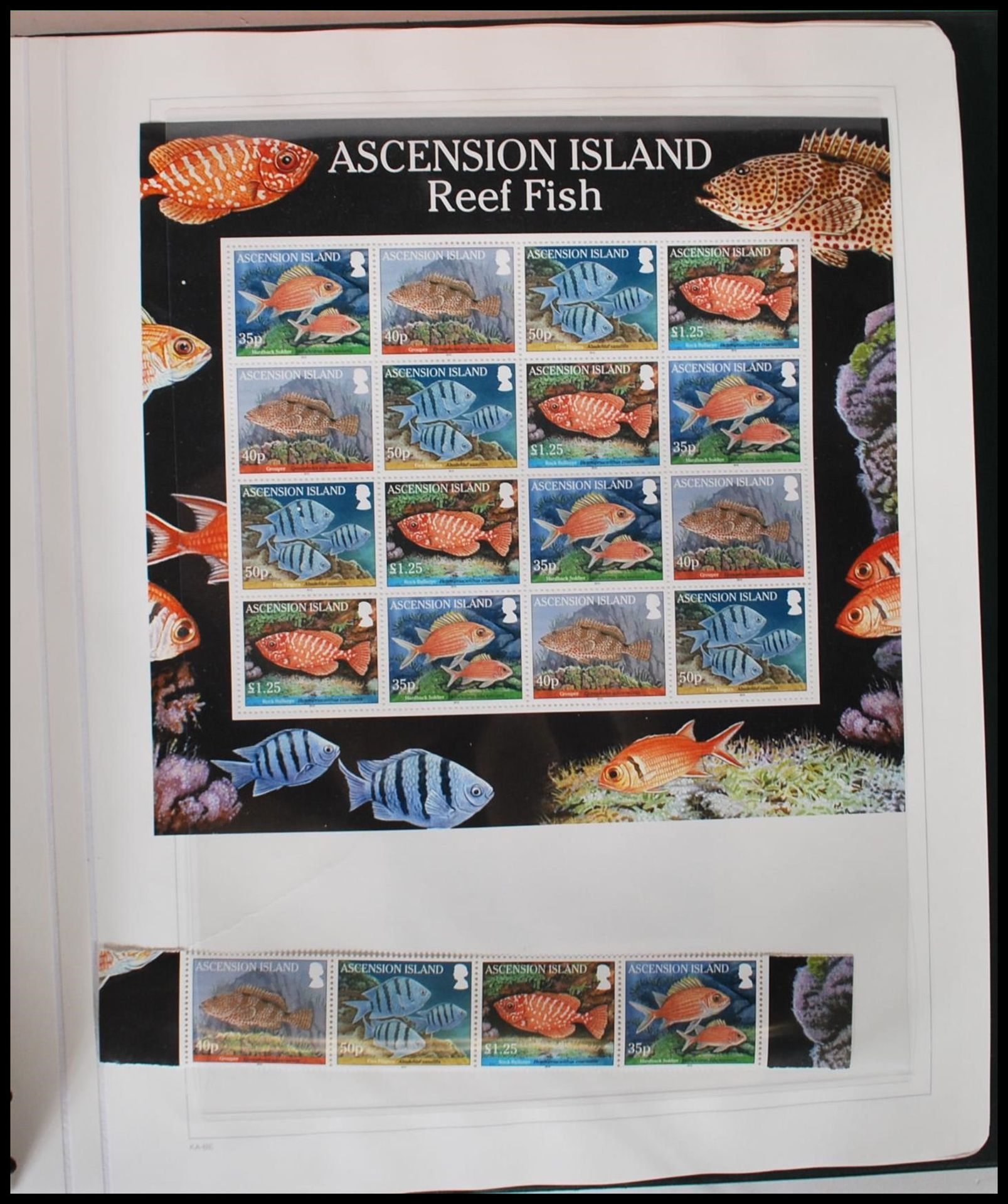 A collection of 20th century Guernsey and Ascension Island stamps most post decimal and mint - Bild 5 aus 15