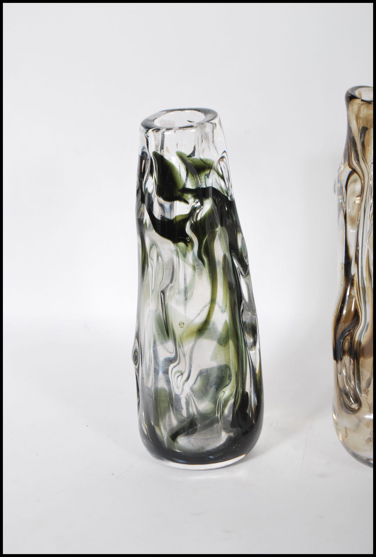 A selection of 20th Century retro glass vases of textured form all having trailed marble design to - Bild 3 aus 8