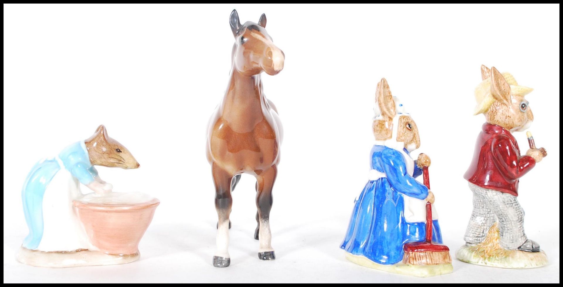 A group of 20th Century Beswick and Royal Doulton ceramic ornaments to include a brown horse and a - Bild 2 aus 11