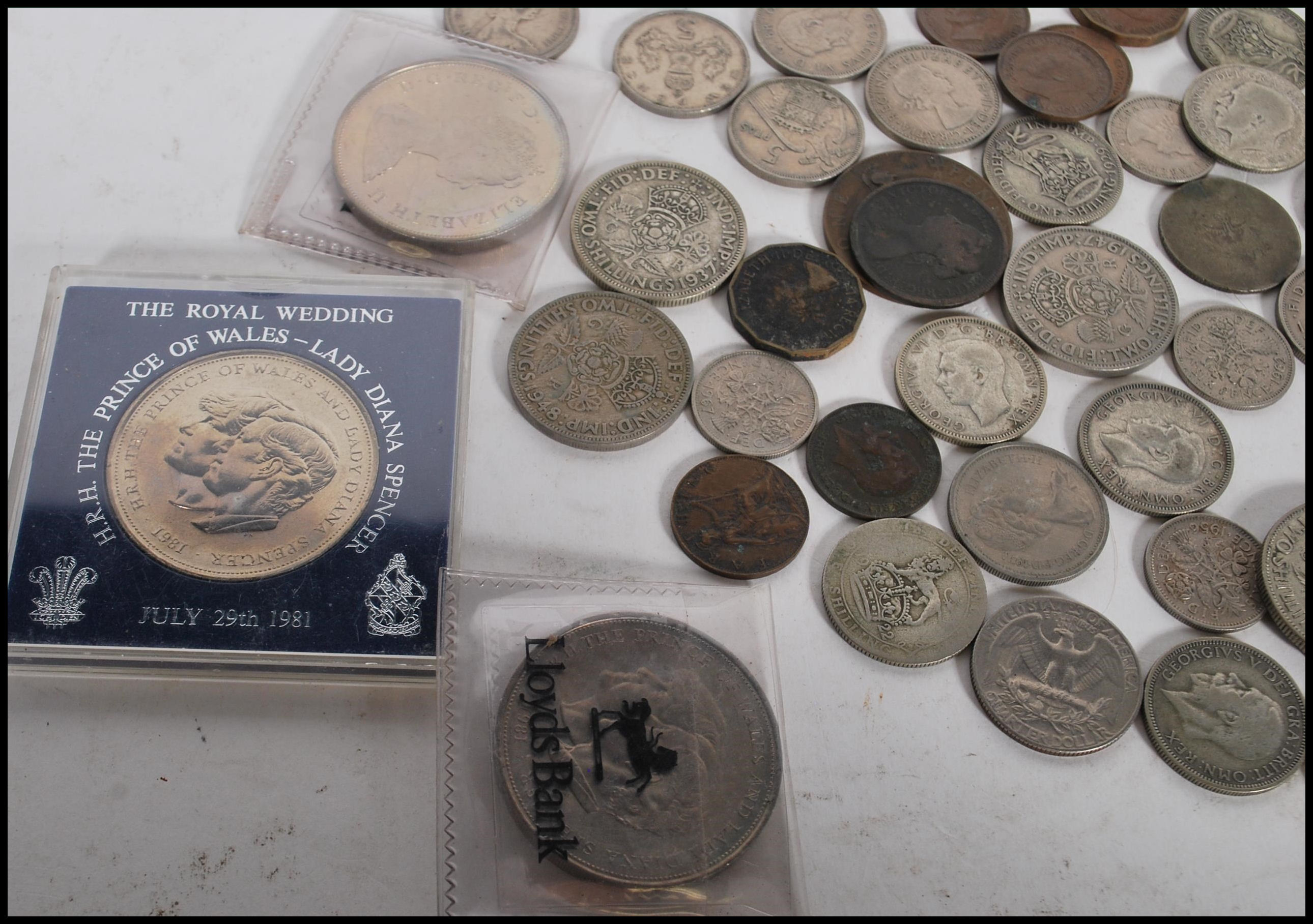 A small collection of pre 1947 and later coins dat - Image 6 of 6
