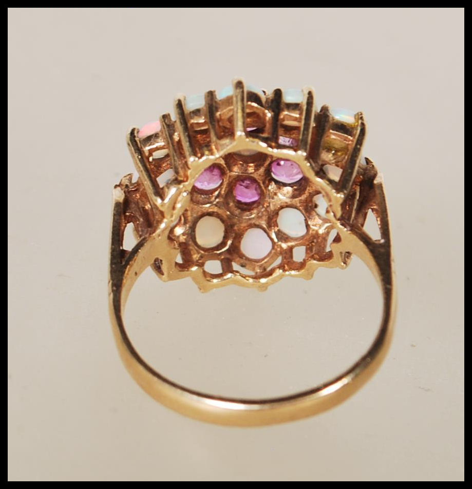 A hallmarked 9ct gold cluster ring set with round - Image 3 of 5