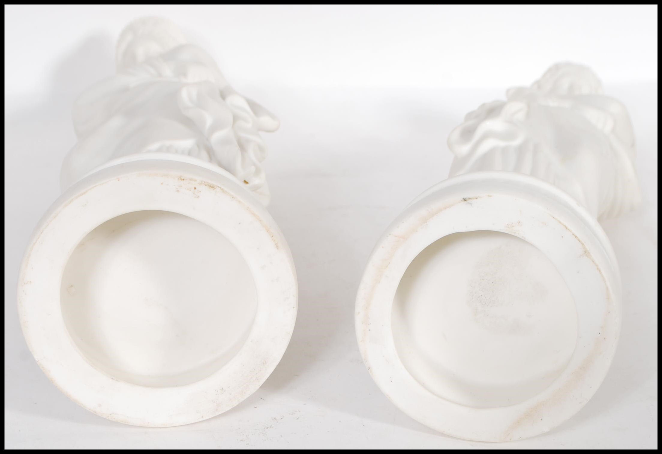 A pair of 20th Century ceramic blanc de chine clas - Image 6 of 6