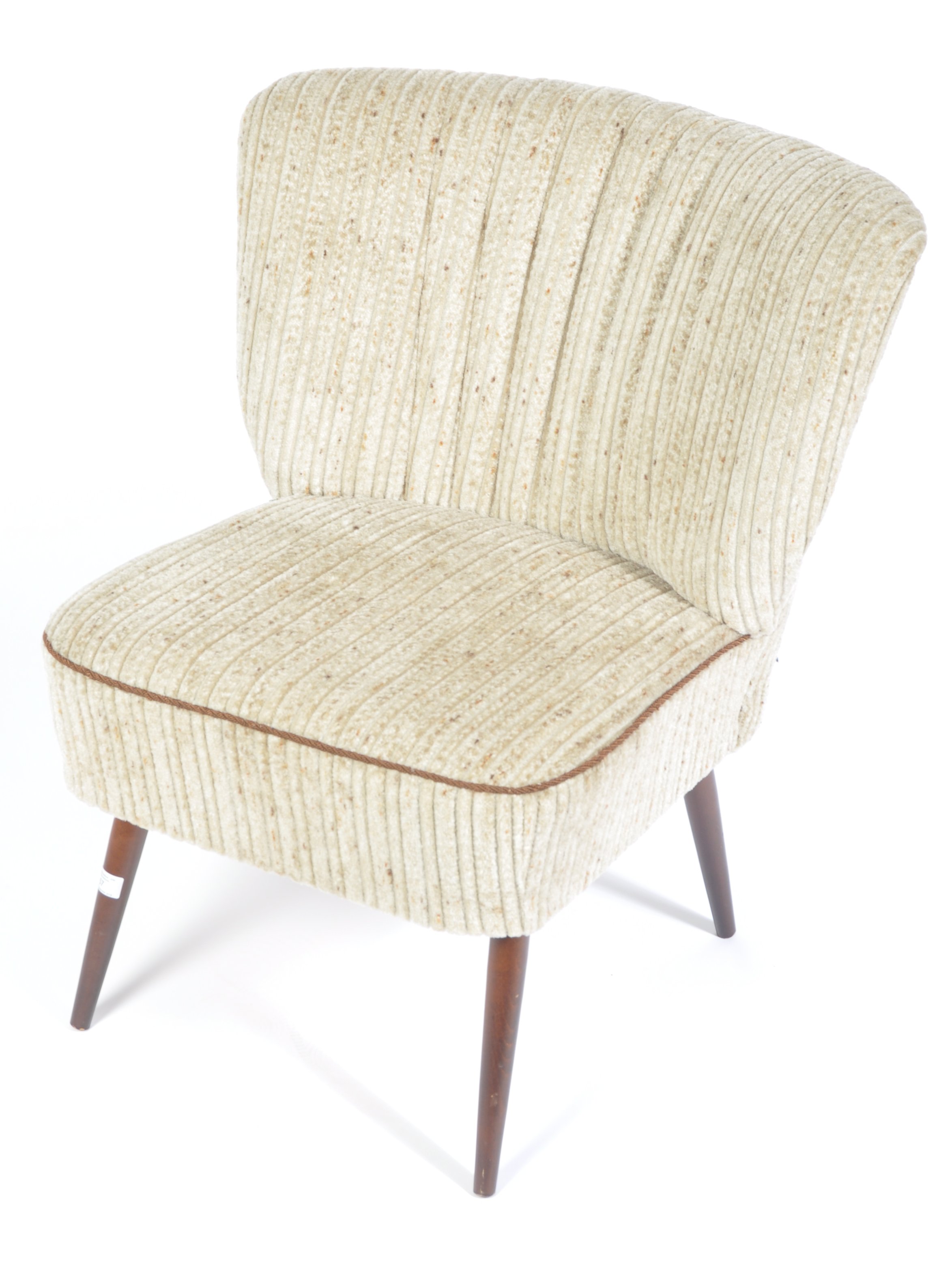 20TH CENTURY GERMAN RETRO VINTAGE SHELL BACK COCKTAIL CHAIR - Image 2 of 4
