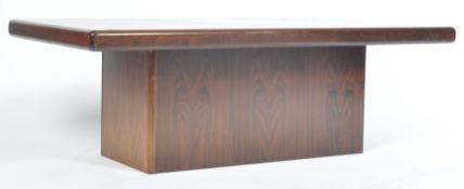 TRIOH 1980'S RETRO VINTAGE RECTANGULAR PEDESTAL COFFEE TABLE