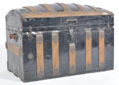J. KELLY 19TH / 20TH CENTURY DOME TOP TRAVEL CHEST CARRIAGE TRUNK