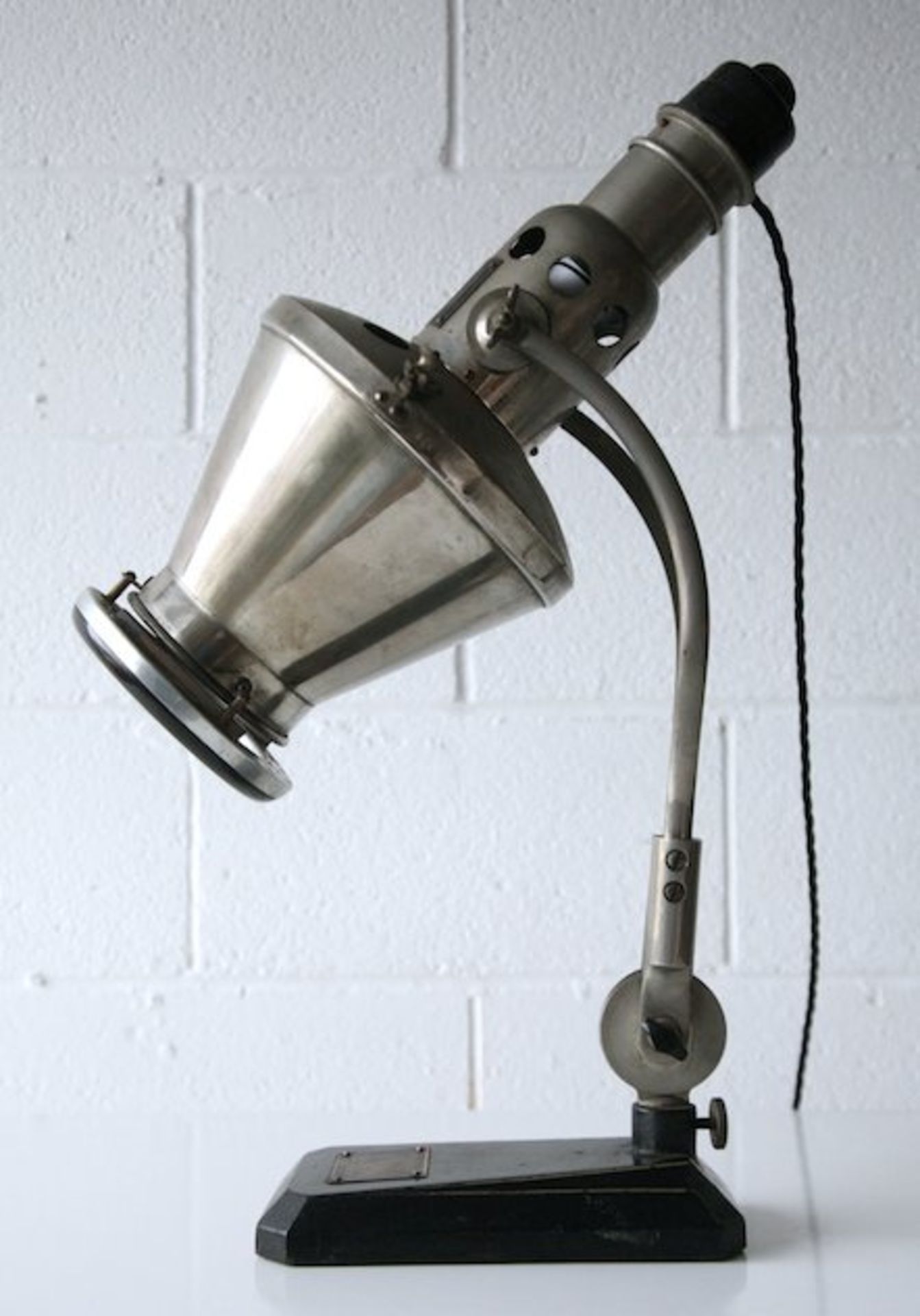 ORIGINAL 1950'S SCIENTIFIC INDUSTRIAL DOCTORS LAMP BY HANAU - Bild 3 aus 5