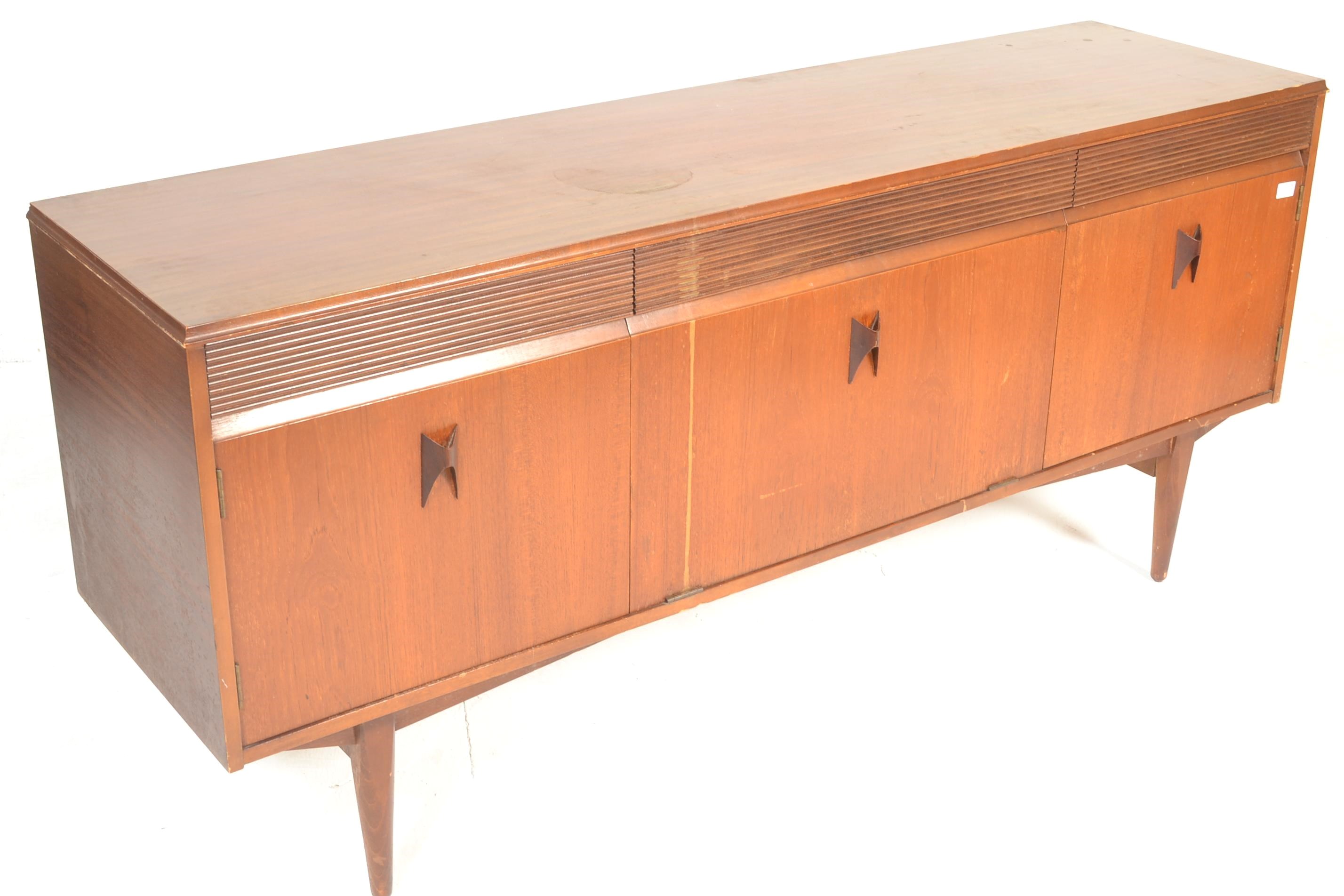 EON - 1970'S TEAK WOOD ELLIOTS OF NEWBURY SIDEBOARD CREDENZA - Image 2 of 7