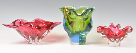 GROUP OF THREE CZECH STUDIO ART GLASS BY JOSEF HPS[PDKA FOR CHRIBSKA