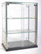 VINTAGE MID-CENTURY SHOP COUNTER TOP DISPLAY CABINET