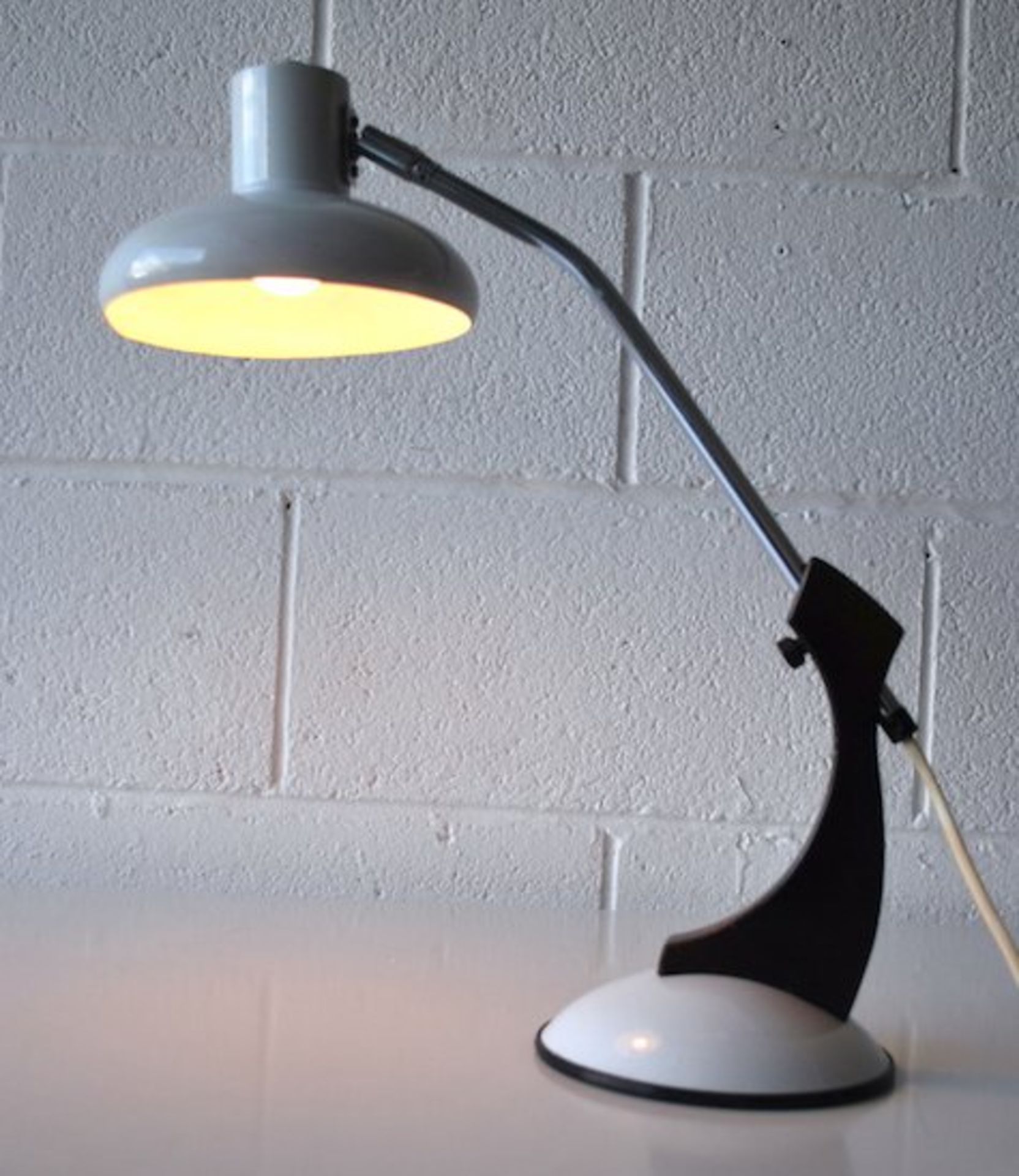 UNUSUAL FASE 1970'S SPANISH RETRO VINTAGE TABLE / DESK LAMP - Bild 3 aus 4