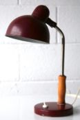 UNUSUAL 1930'S ART DECO VINTAGE TABLE / DESK LAMP