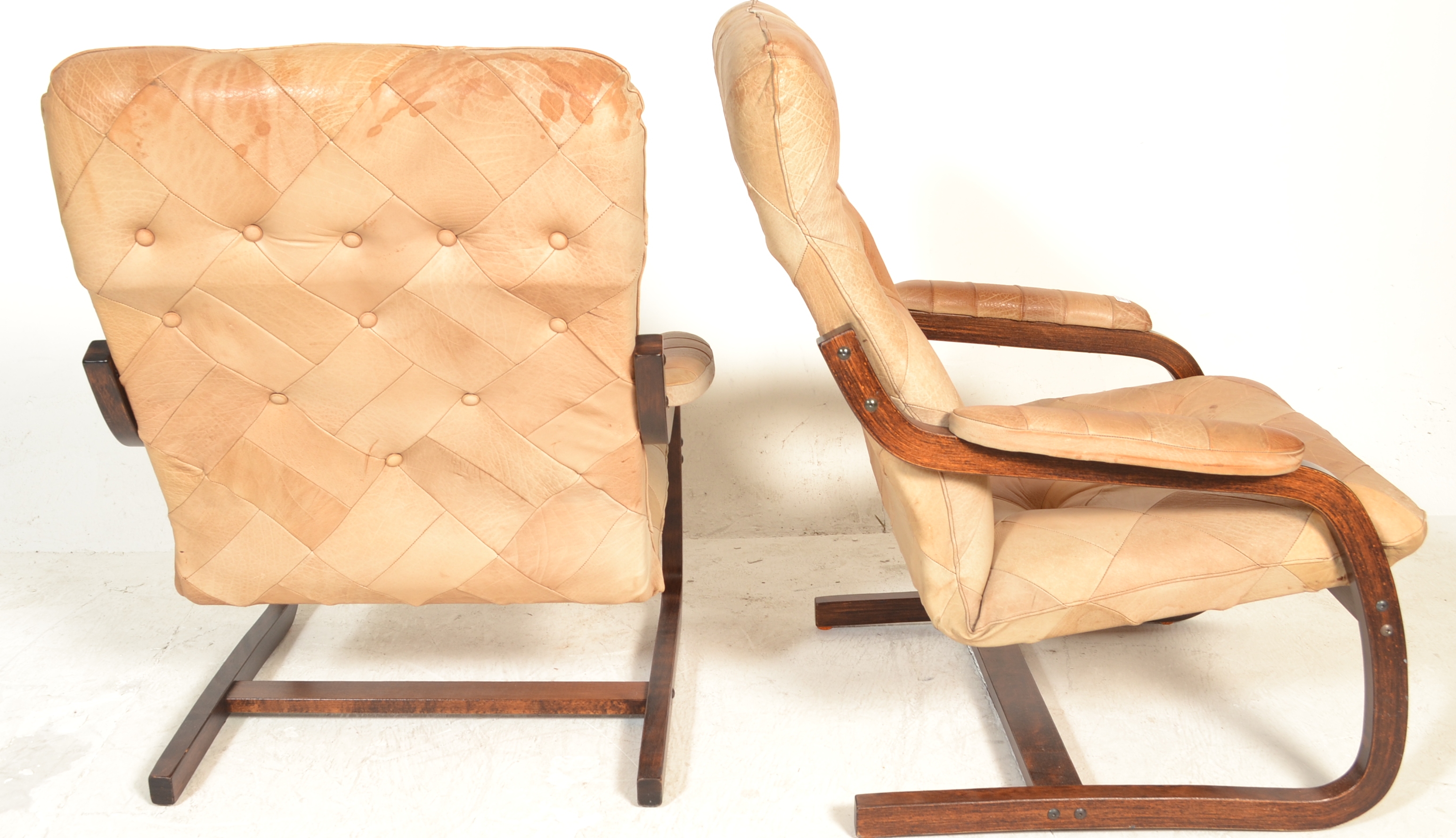 PAIR OF VINTAGE 1970'S DANISH RETRO LEATHER SLING ARM CHAIRS - Image 4 of 4