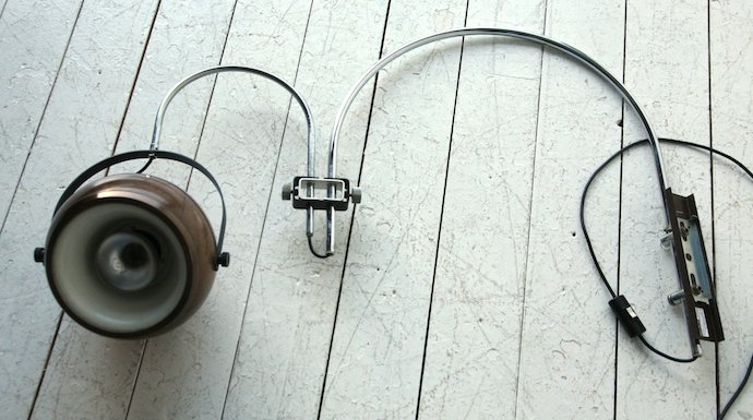 STUNNING 1960'S ITALIAN RETRO VINTAGE DOUBLE ARC WALL LAMP - Image 4 of 4