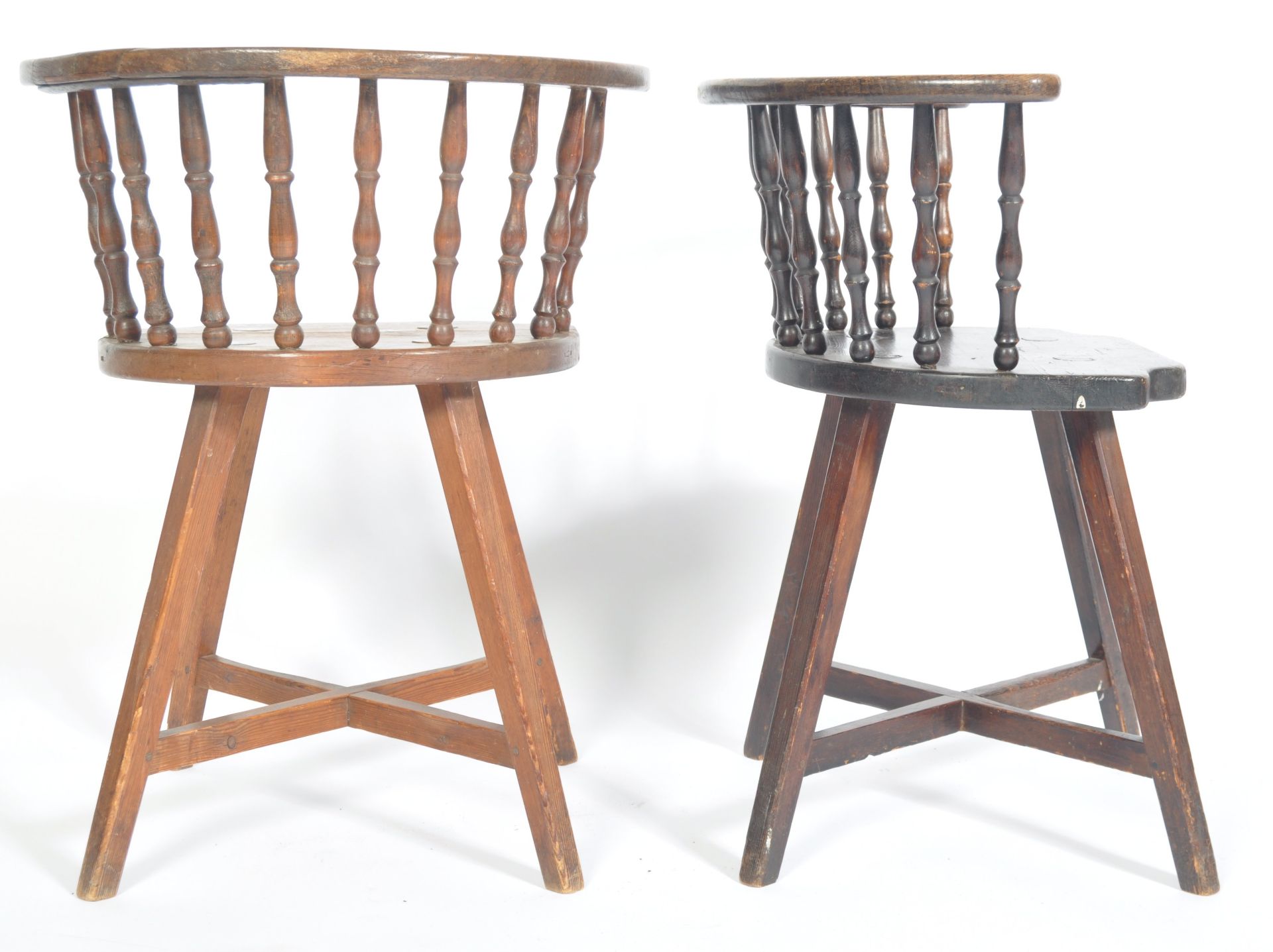 PAIR OF 19TH CENTURY PINE COUNTRY TAVERN PUB CHAIRS - Bild 4 aus 5