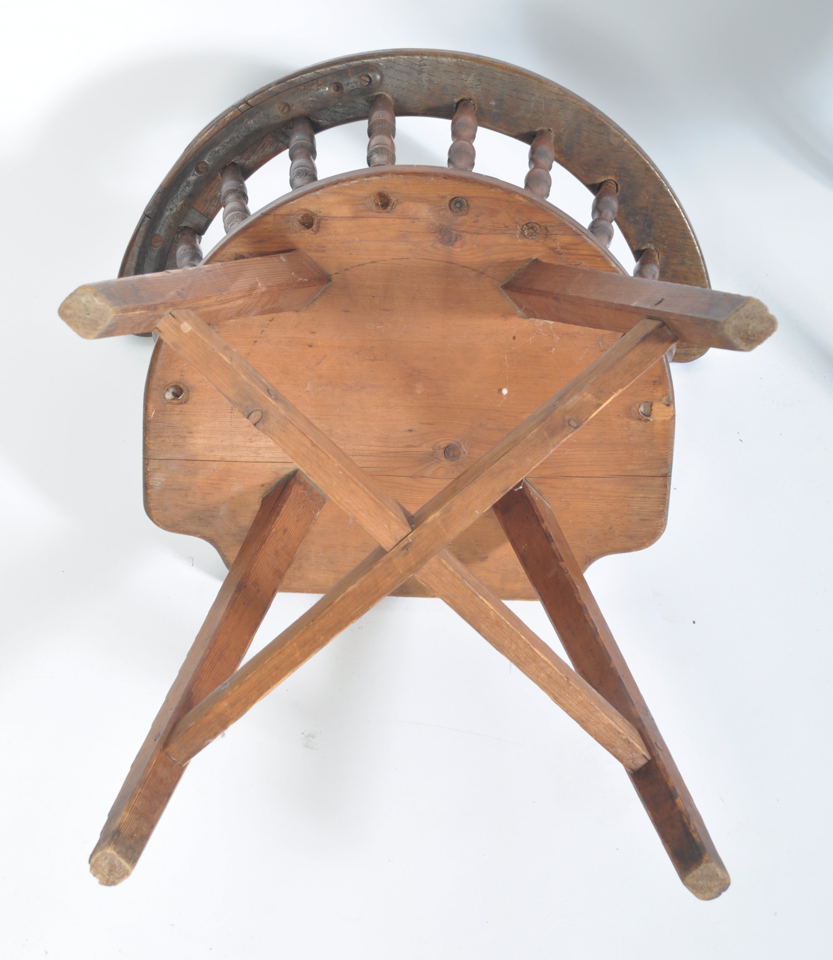 PAIR OF 19TH CENTURY PINE COUNTRY TAVERN PUB CHAIRS - Image 5 of 5