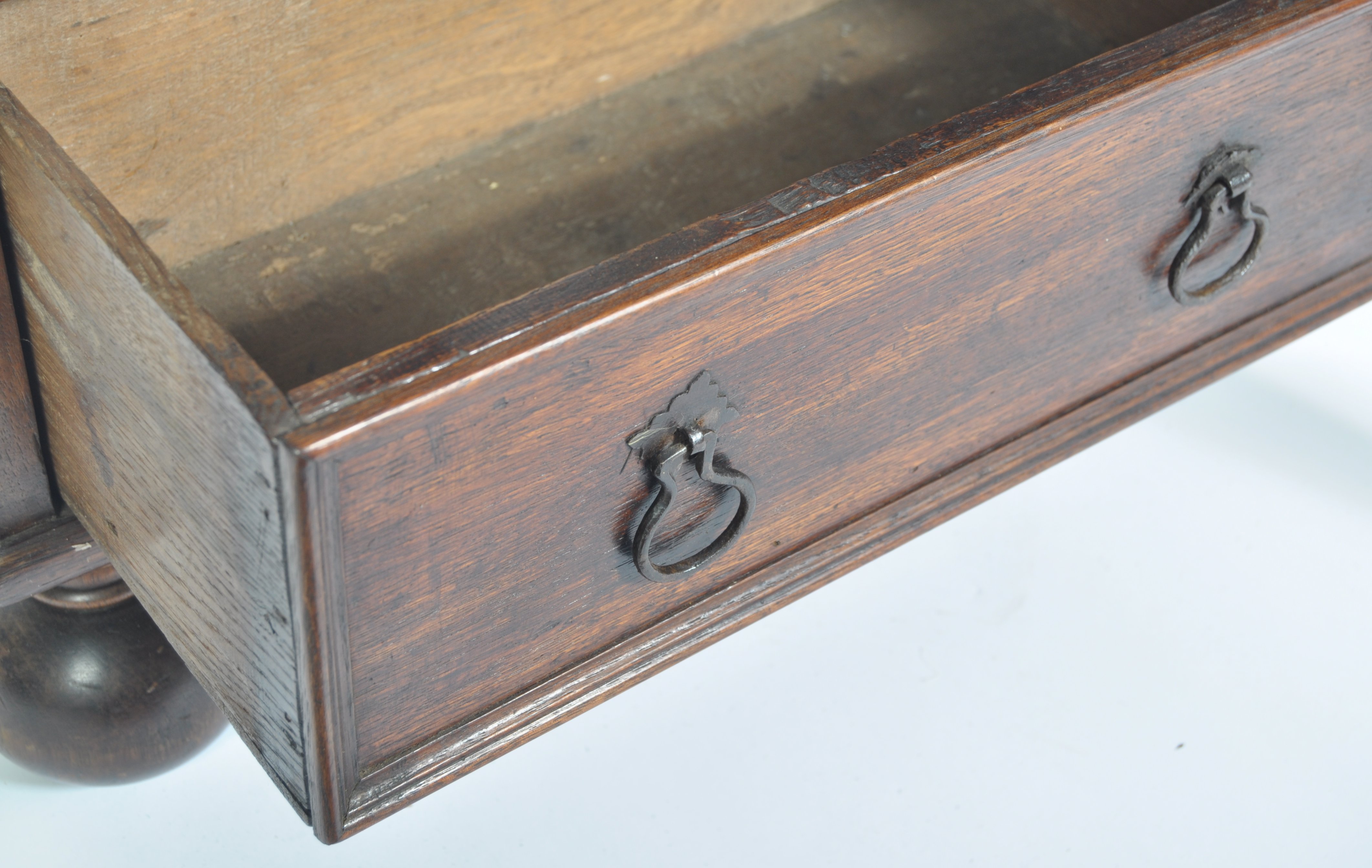 17TH / 18TH CENTURY OAK SPICE OR APOTHECARY CABINET - Image 7 of 9