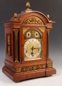 GERMAN WINTERHALDER & HOFFMEIER OAK BRACKET CLOCK