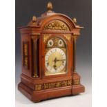 GERMAN WINTERHALDER & HOFFMEIER OAK BRACKET CLOCK