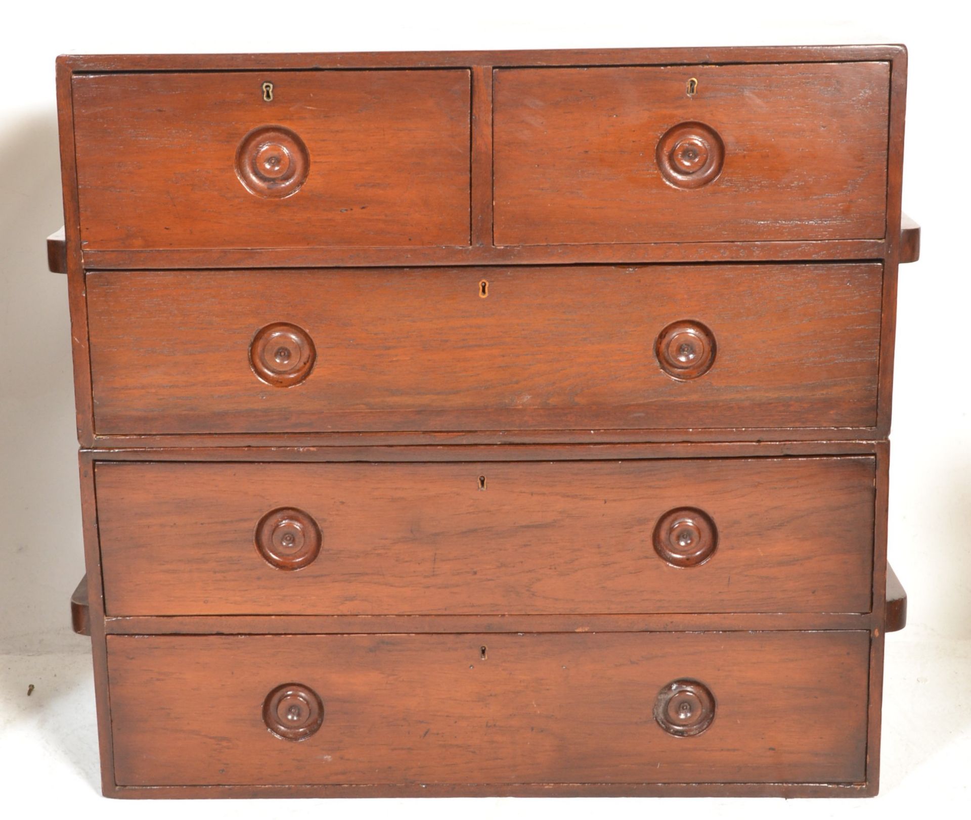 19TH CENTURY VICTORIAN MAHOGANY CAMPAIGN CHEST OF DRAWERS - Bild 3 aus 11