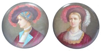 19TH CENTURY PARISIAN MONTEREAU DEBUTANTE PORTRAIT PLATES