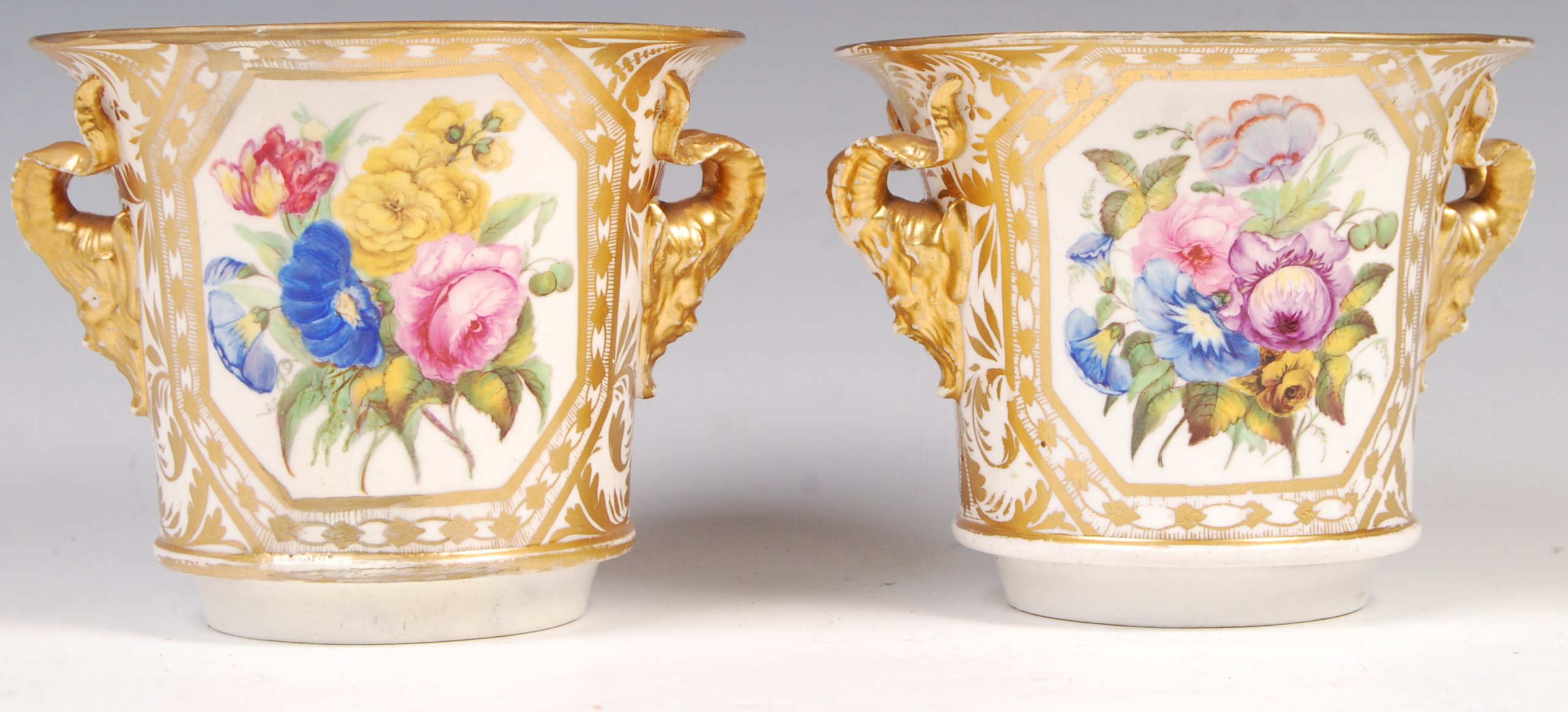 PAIR OF EARLY 19TH CENTURY DERBY FLOWER BOUGHS