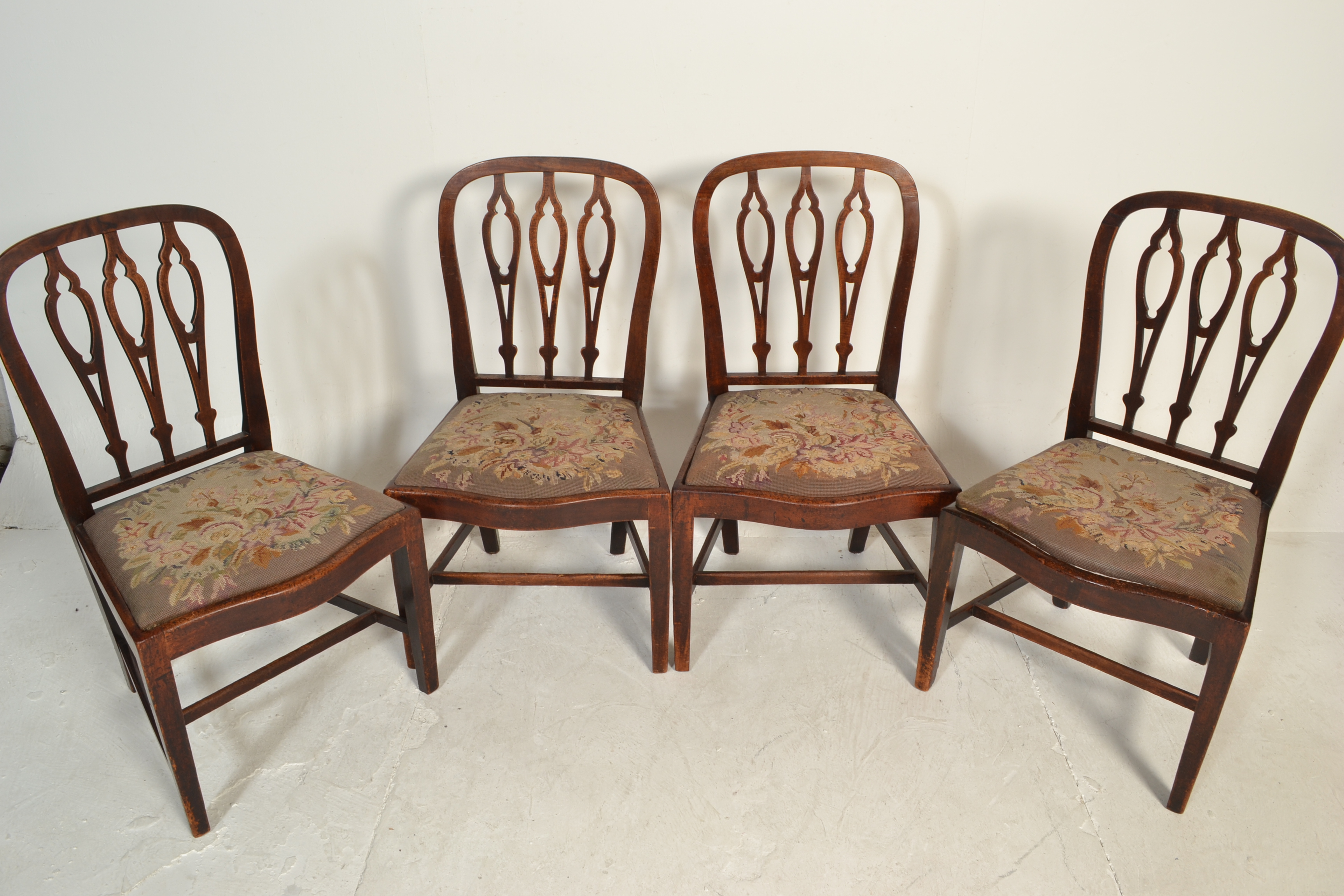 SET OF 6 19TH CENTURY GEORGE III MAHOGANY DINING CHAIRS - Image 29 of 32