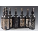 GROUP OF 8X BOTTLES OF 1975 WARRES VINTAGE PORT