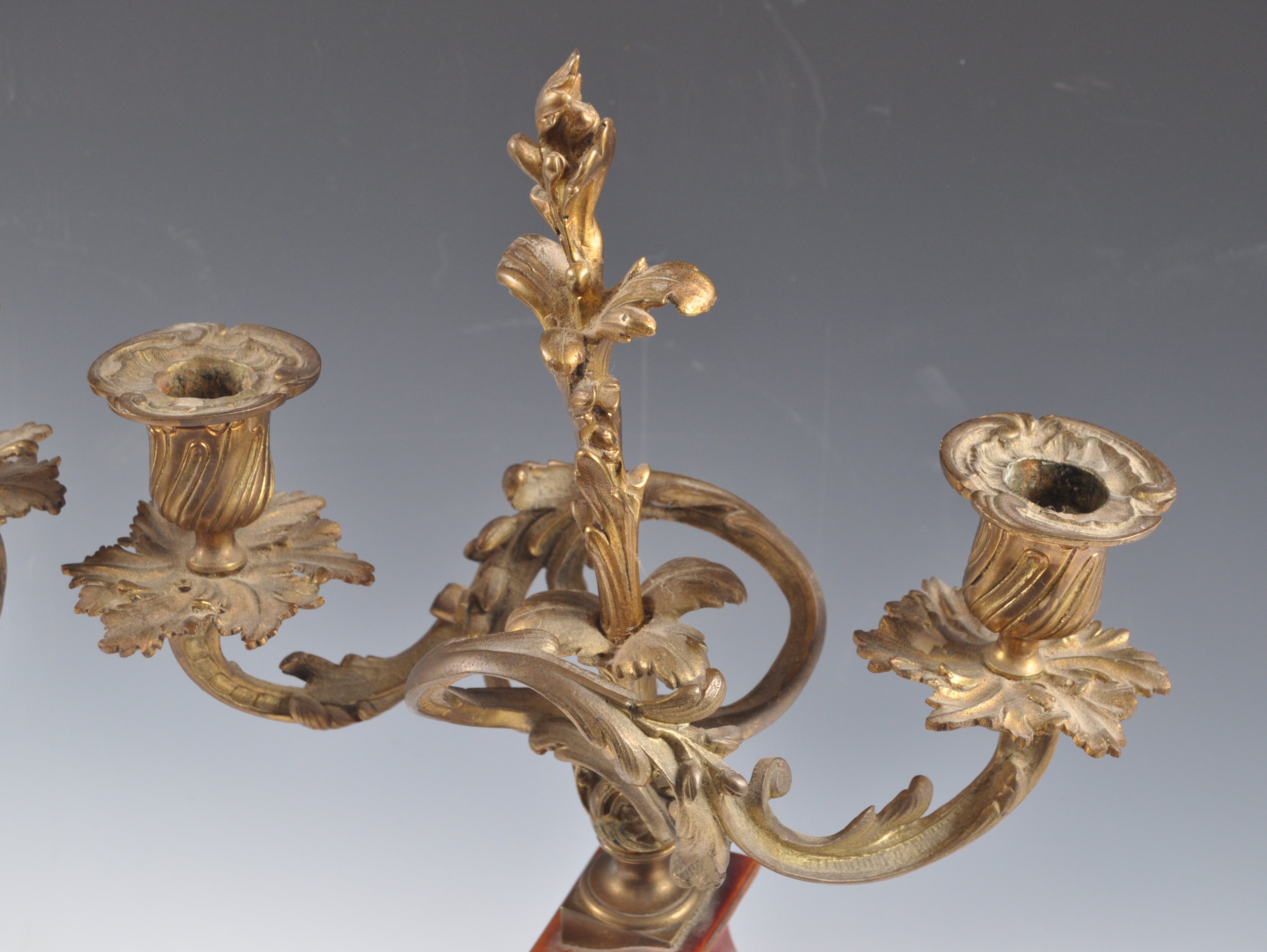 PAIR OF FRENCH 19TH CENTURY ORMOLU & SCARLET TORTOISESHELL CANDELABRA - Image 6 of 9