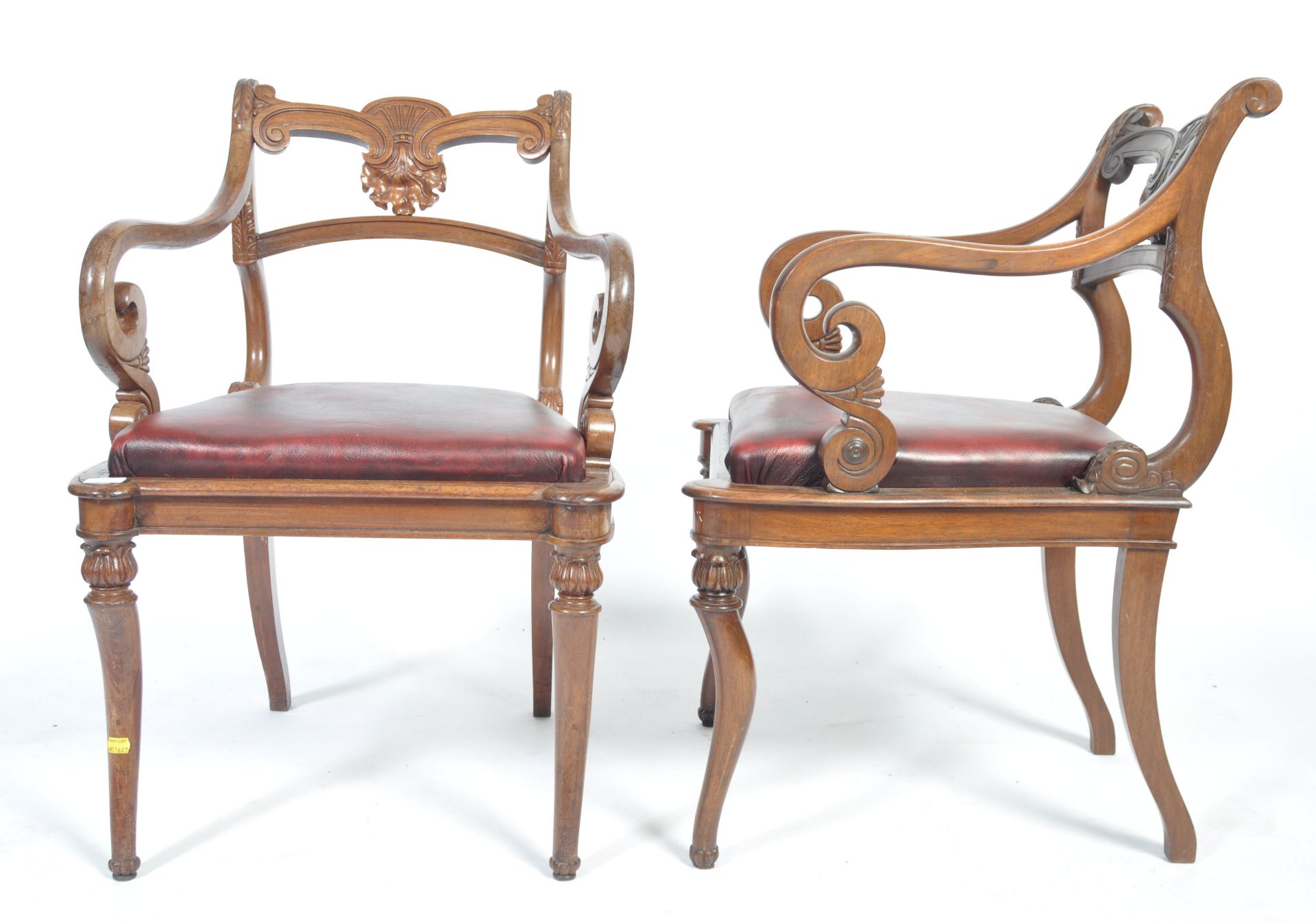 PAIR OF EARLY 19TH CENTURY ANGLO-INDIAN ROSEWOOD ARMCHAIRS - Bild 4 aus 5