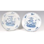 PAIR OF 18TH/19TH CENTURY CHINESE BLUE CAMAIEU PORCELAIN PLATES