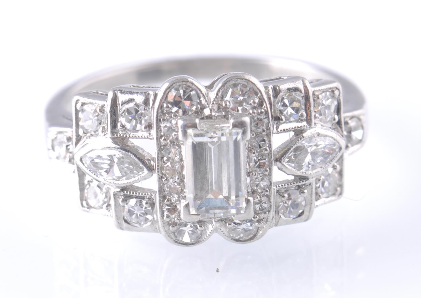 ART DECO PLATINUM AND DIAMOND RING EMERALD AND MARQUISE CUT - Image 3 of 5