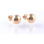 A PAIR OF 18CT GOLD ITALIAN STUD EARRINGS