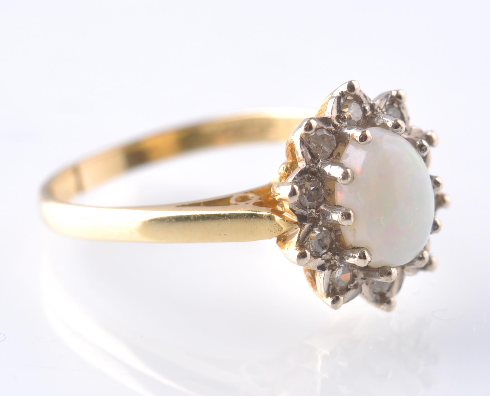 A 18CT GOLD OPAL & DIAMOND CLUSTER RING - Image 2 of 4