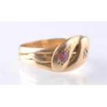 LATE VICTORIAN 1901 CHESTER HALLMARKED GOLD SNAKE RING