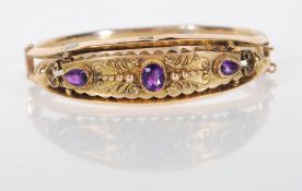 VICTORIAN 9CT GOLD AND AMETHYST FILIGREE WORKED BRACELET