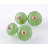 A PAIR OF 18CT GOLD NEPHRITE JADE & RUBY CUFFLINKS