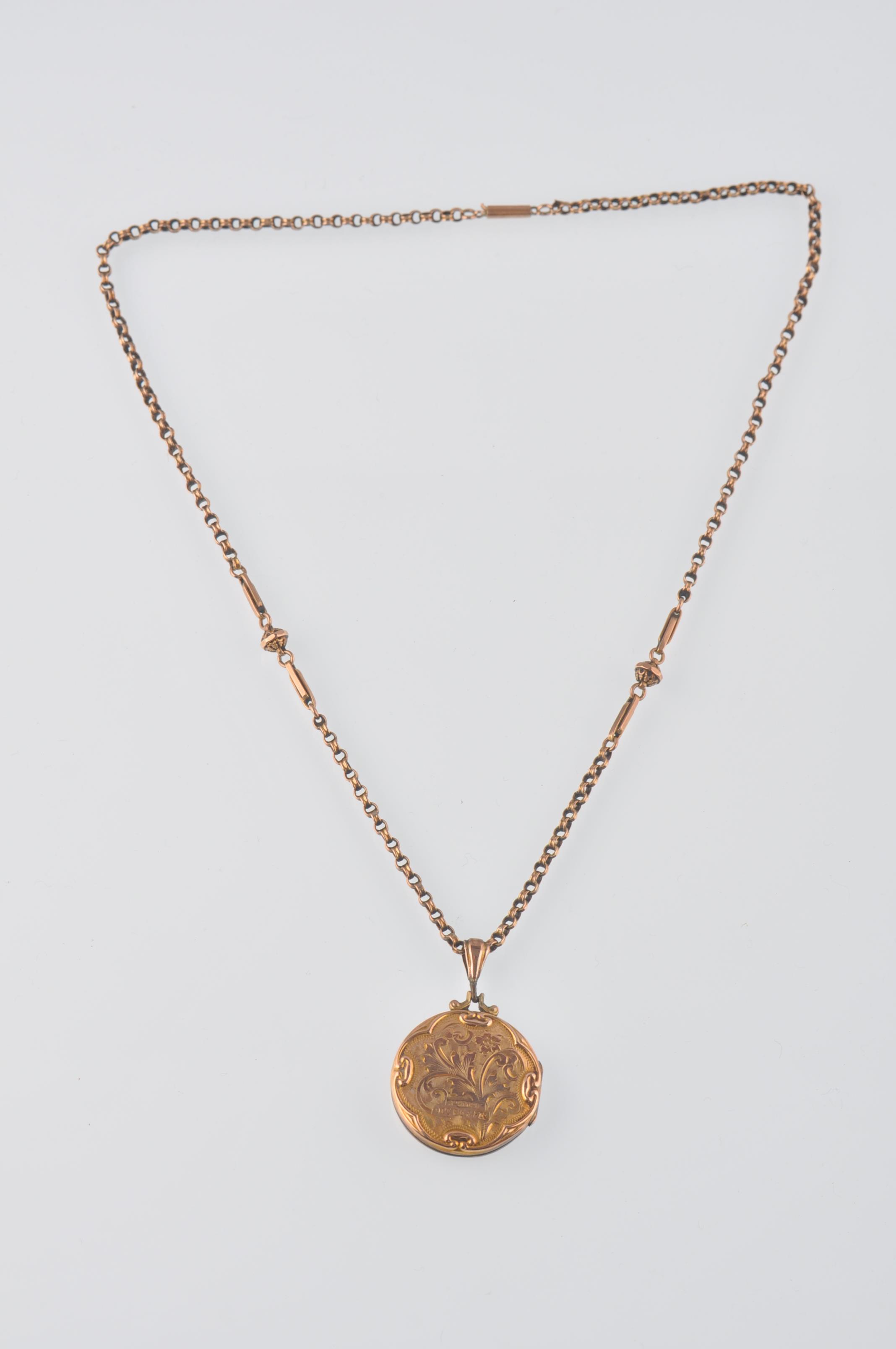 9CT GOLD F&B LOCKET AND ROLLED GOLD BOOK CHAIN - Image 5 of 5