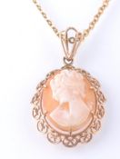 AN 18CT YELLOW GOLD CHAIN & ROSE GOLD CAMEO PENDANT