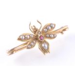 VICTORIAN 18CT GOLD RUBY AND DIAMOND BUG BEE BROOCH