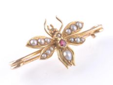 VICTORIAN 18CT GOLD RUBY AND DIAMOND BUG BEE BROOCH