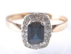 A HALLMARKED 9CT GOLD SAPPHIRE & DIAMOND RING