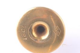18CT GOLD BUTTON STUD MARKED 18CT WEIGHT 1.2G