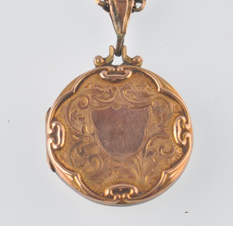 9CT GOLD F&B LOCKET AND ROLLED GOLD BOOK CHAIN - Image 2 of 5