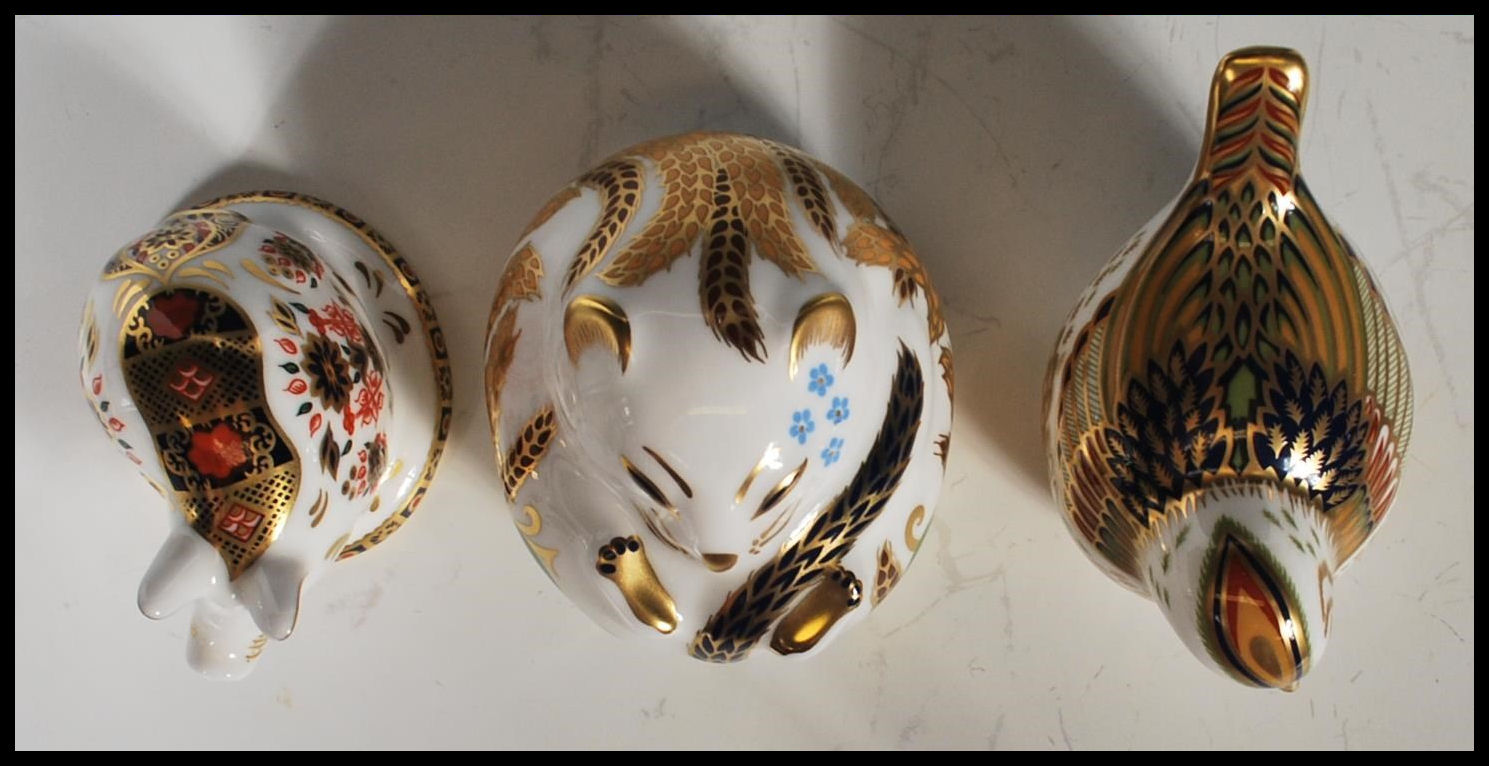 A group of three Crown Derby paperweights with two having gold stoppers and one silver to include - Image 2 of 4