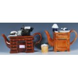 A pair of Cardew collectors novelty teapots to include a detective's desk complete with waste