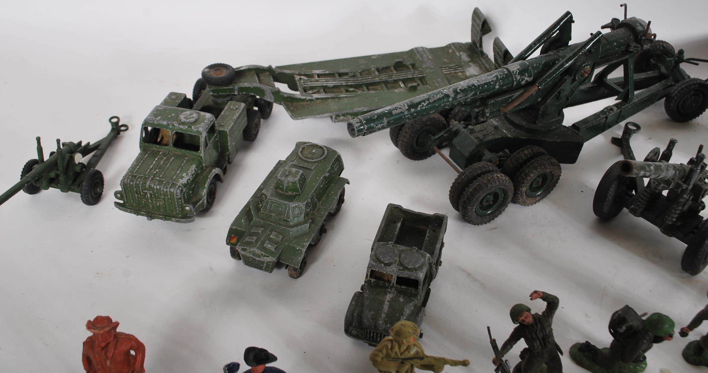 A collection of assorted vintage Military related diecast models mostly Dinky Toys to include - Image 2 of 7